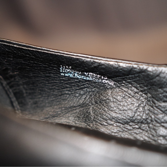 Born Elegant Black Leather Heels - Picture 5 of 6